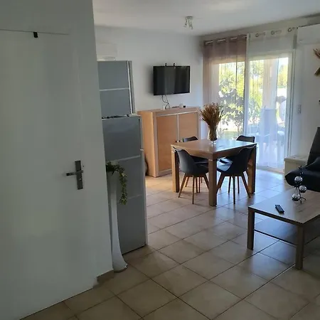 アパート Avec Balneo Proche モリアニ・プラージュ